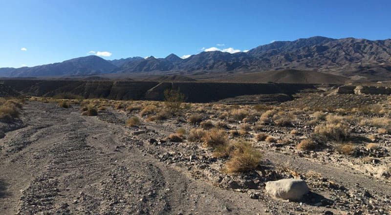 Death Valley dirt road drive