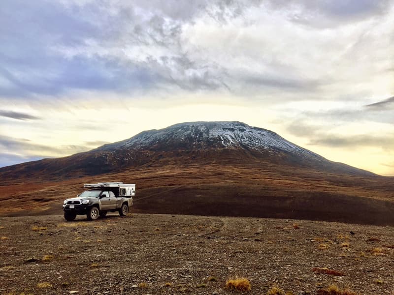 Dempster Highway Dusty Dirt Road Canada