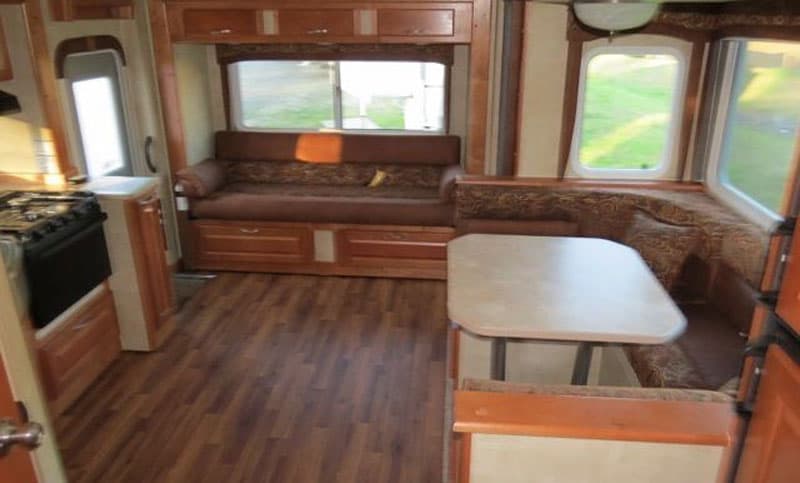 Original dinette in Chalet TS116 Camper