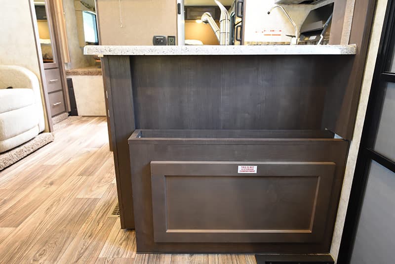 Eagle Cap 1200 Response Mystery Cabinet
