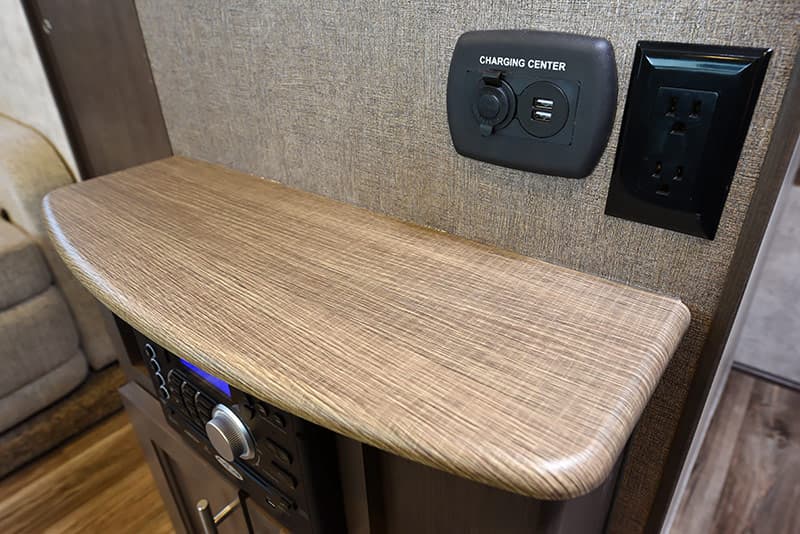 Eagle Cap 1200 TV area charging station