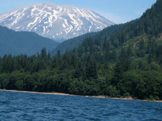 EC-950-Yale-Reservoir-Mt-St-Helens