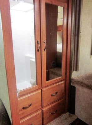 Eagle-Cap-1200-Dressing-wardrobe-mirror