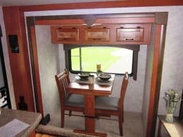 Eagle-Cap-1200-camper-dinette-table-chairs