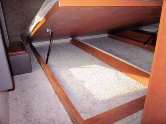 Eagle-Cap-1200-camper-under-bed-storage-2