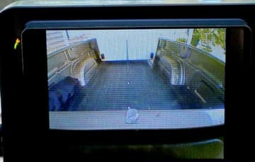 Esky-rear-camera-load-camper-3