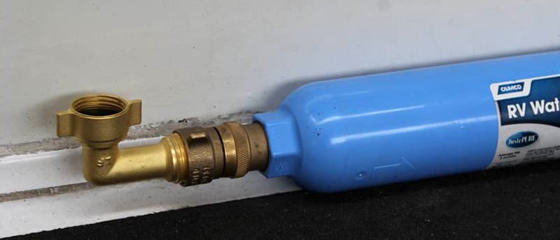 Filter With Pressure Regulator And 90 Degree Elbow