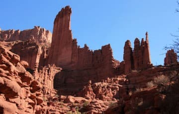 Fisher-Towers-Hike-Utah