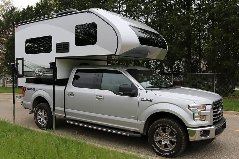 2016 Ford 86 And 68 Truck Campers