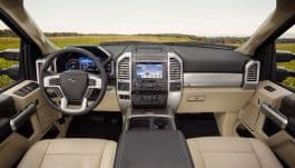 2017-Ford-F250-Lariat-interior