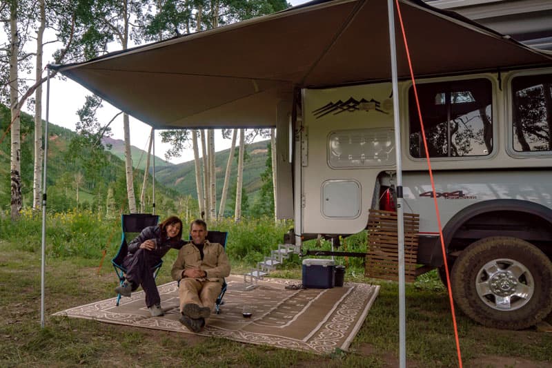 Fox Wing Awning on pop-up truck camper