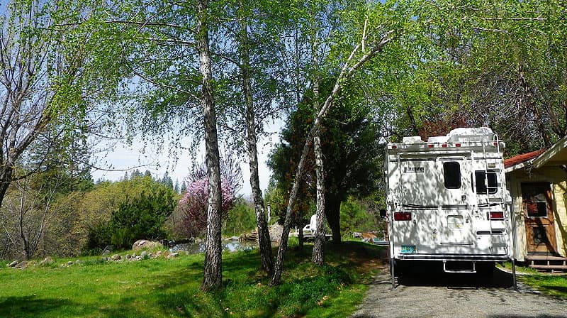 Friends driveway in Nevada County, California