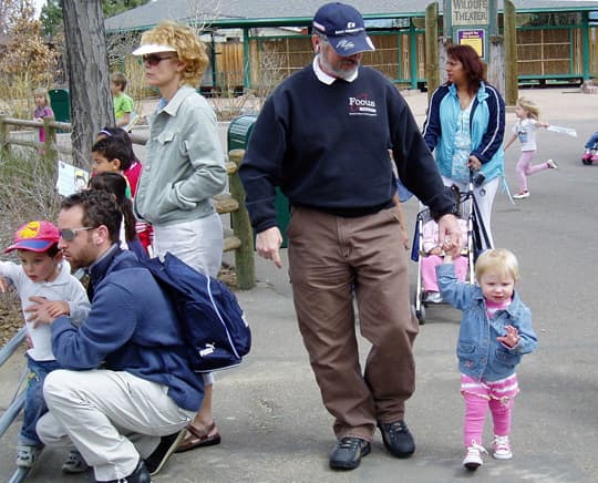 full-time-rv-Zoo-with-grandchild