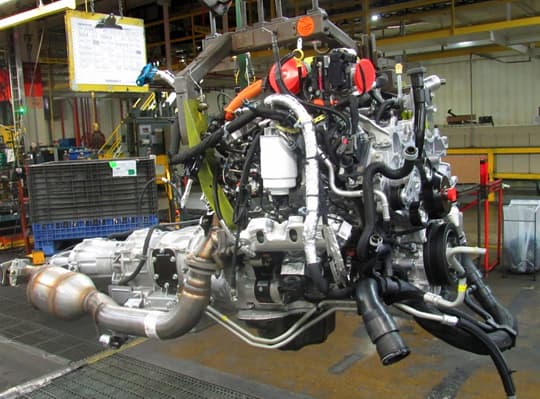 GMC-truck-build-engine