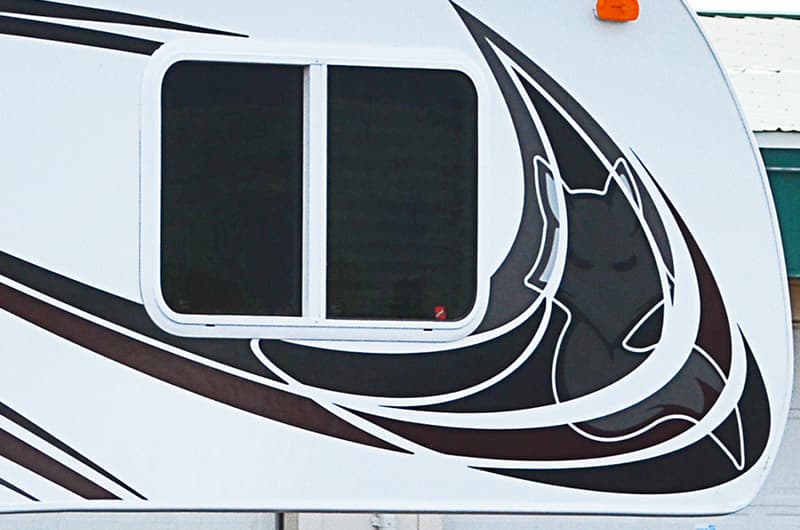 Graphics Detail on the Arctic Fox Campers