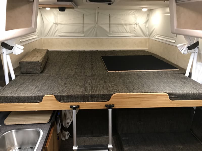 Hallmark Camper Overcab Bed King Size