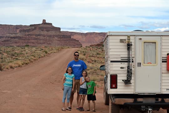 pop-up-camper-family-kids-Kerry