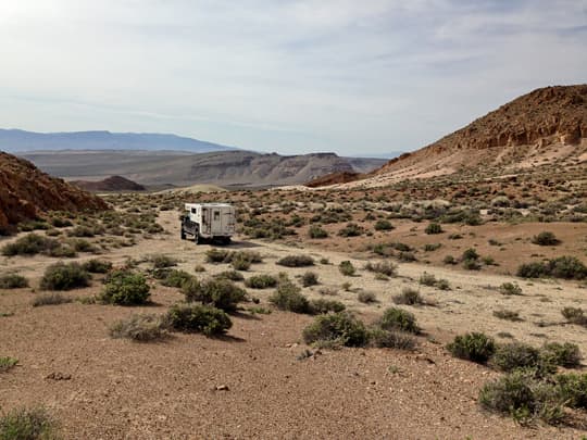 popup-rocks-desert