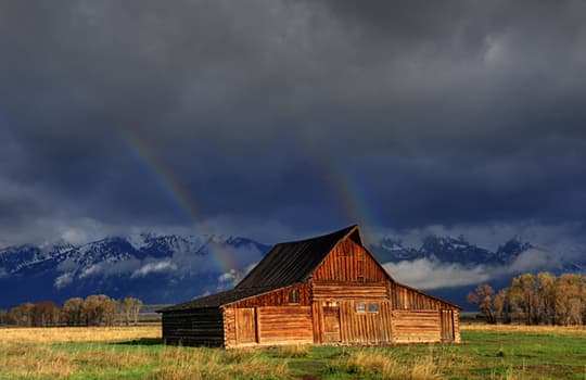 popup-rocks-rainbow-moulton-barn