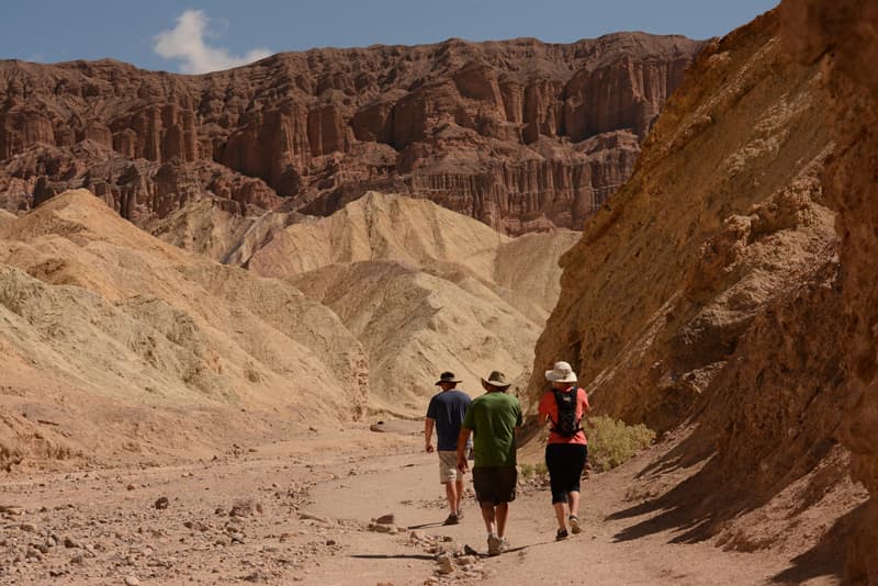  Golden Canyon trail, 2-4 miles