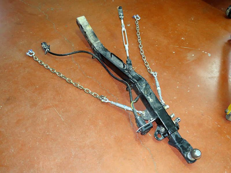 Hitch extension off truck
