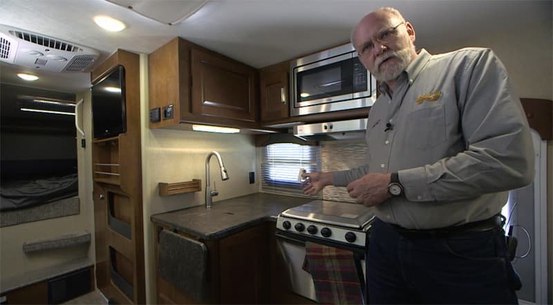 Jeff Johnston Inside Lance 1172