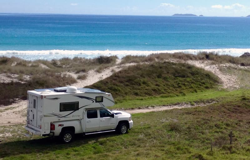 Camping in New Zealand by the ocean