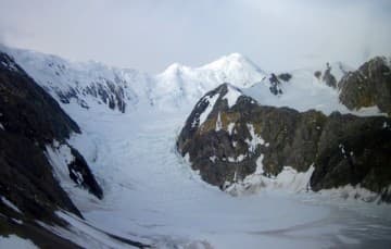 Kaskawulsh-Glacier-Yukon