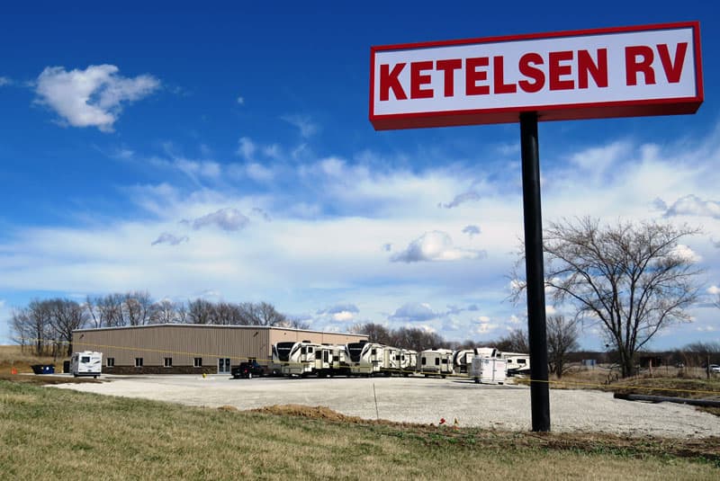 Ketelsen RV sign from road