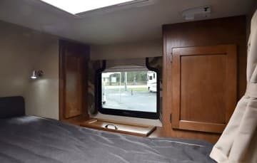 Lance-850-Cabover-Passenger-Side