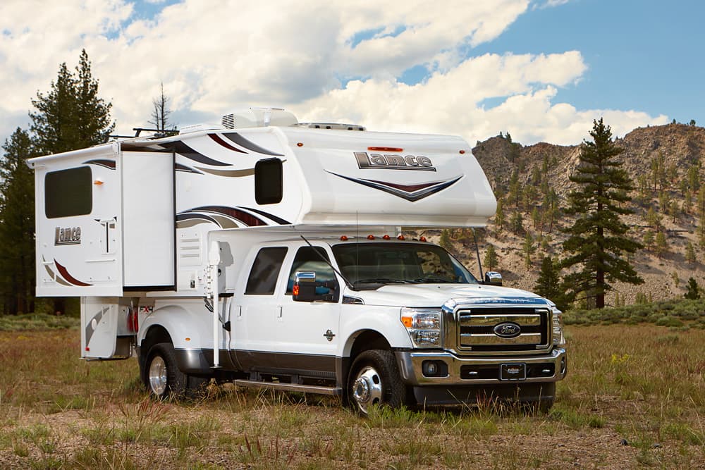 Lance 1062 - Double-Slide, Dry Bath Truck Camper