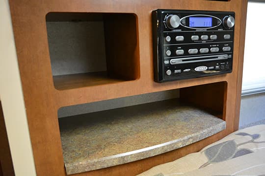 Lance1052-INT-BIG-StereoTV2