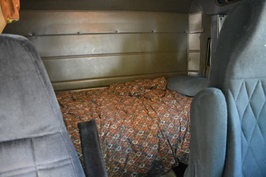 Peterbilt-camper-sleeper-area