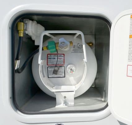 Lance-650-exterior-propane