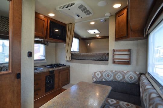 Lance-650-interior-camper