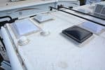 Lance1052-EXT-Roof2