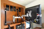 Lance1052-INT-HDTVMount1