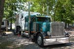 Peterbilt-camper-1