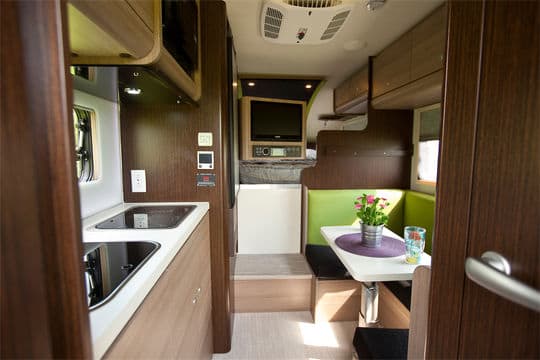 Cirrus-800-camper-interior