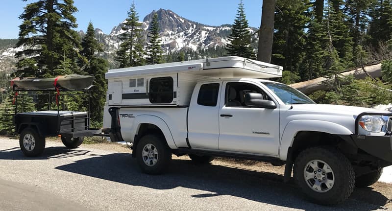 Lost Sierra- Lakes Basin area healthy Four Wheel Camper 