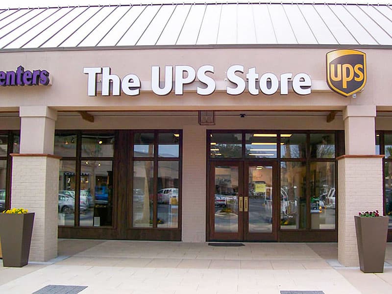 Mail-UPS Store