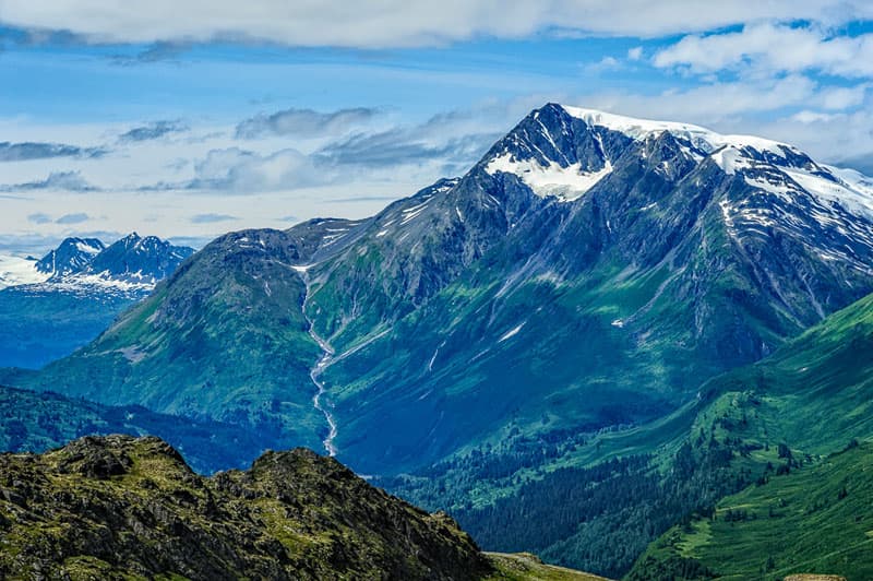 Beautiful mountains on the Richardson Highway, Thompson Pass, Alaska