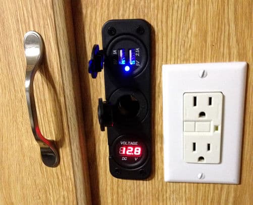 Monthly-Mod-October-2015-12-volt-usb-1