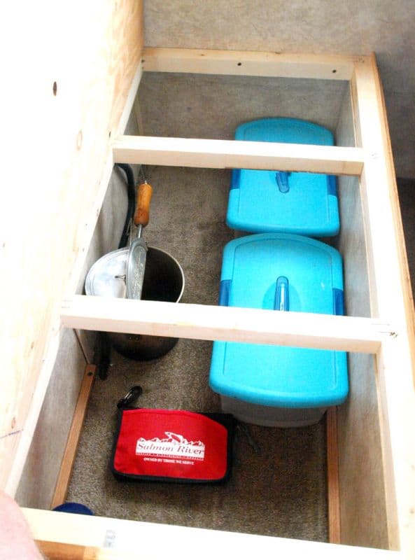 mods-nov-gadwa-bench-storage