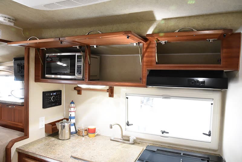 Northern Lite 10-2 kitchen cabinets with struts