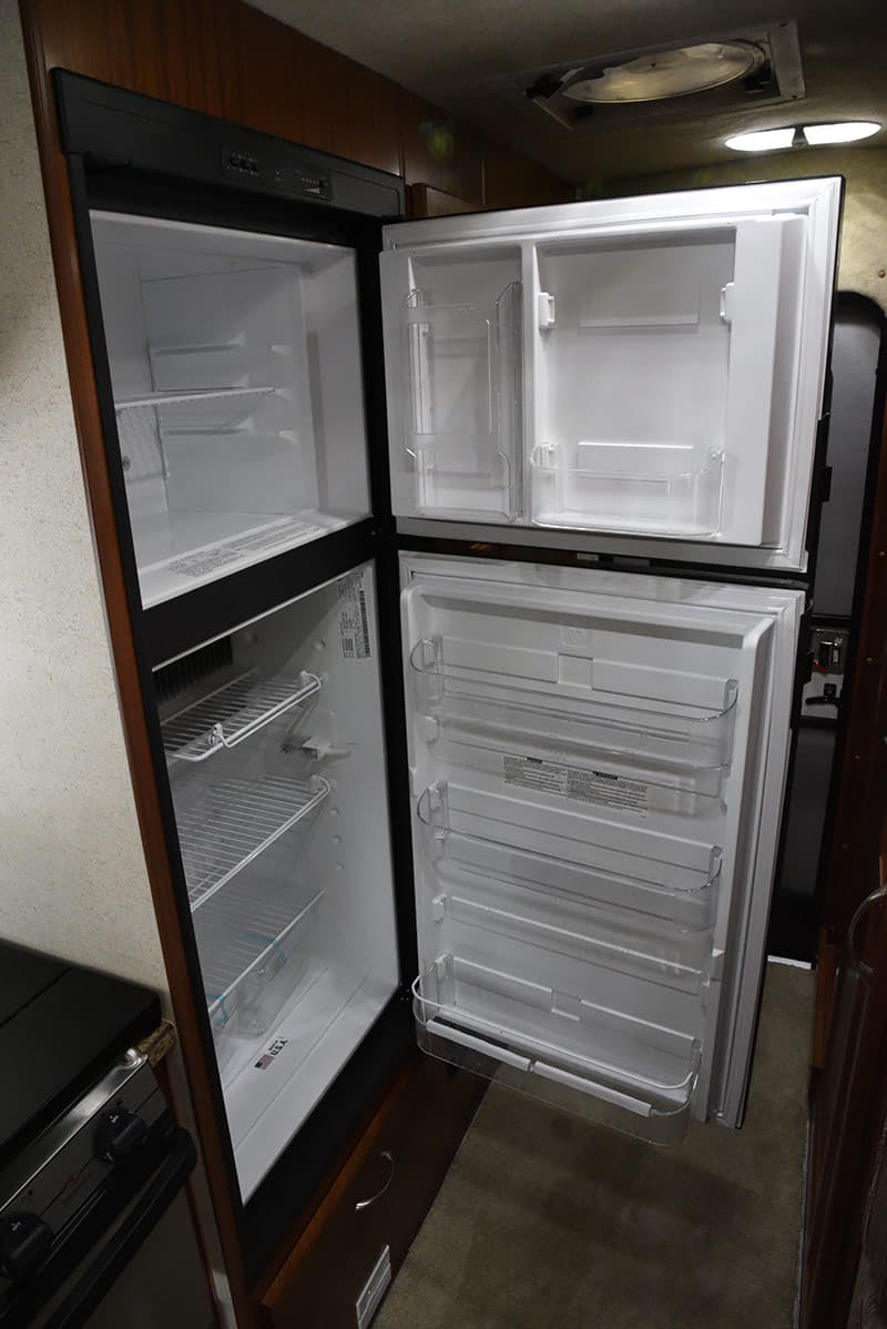 Northern Lite 10-2EX Dometic refrigerator