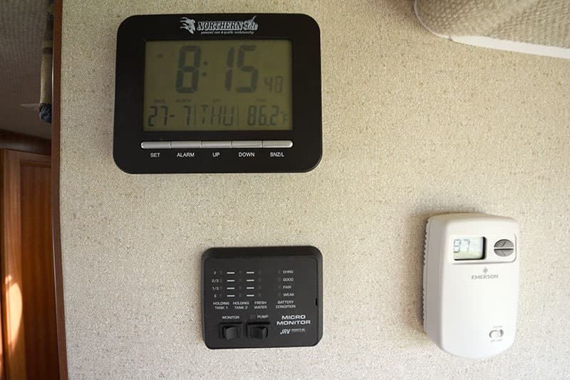 Northern Lite 8-11 EX clock