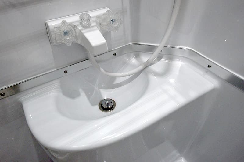 Northern Lite Dry Bath Sink Area