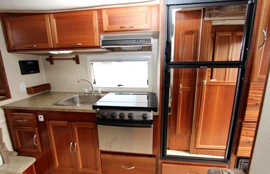 Northern-Lite-10-2-EX-kitchen