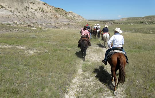 horse-camping-riding-Stone-Provincial-Park